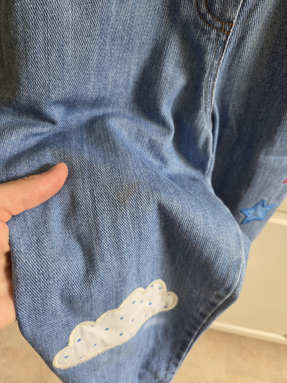 Girls Mini Boden Denim Rainbow Appliqué Overalls 11/12 - Picture 6 of 8